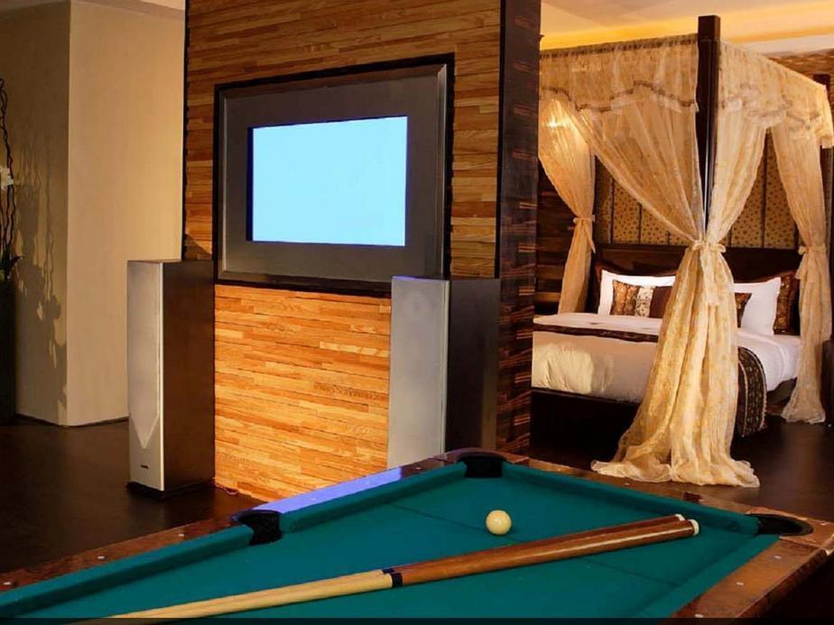 R7 Hotel Гаосюн Экстерьер фото