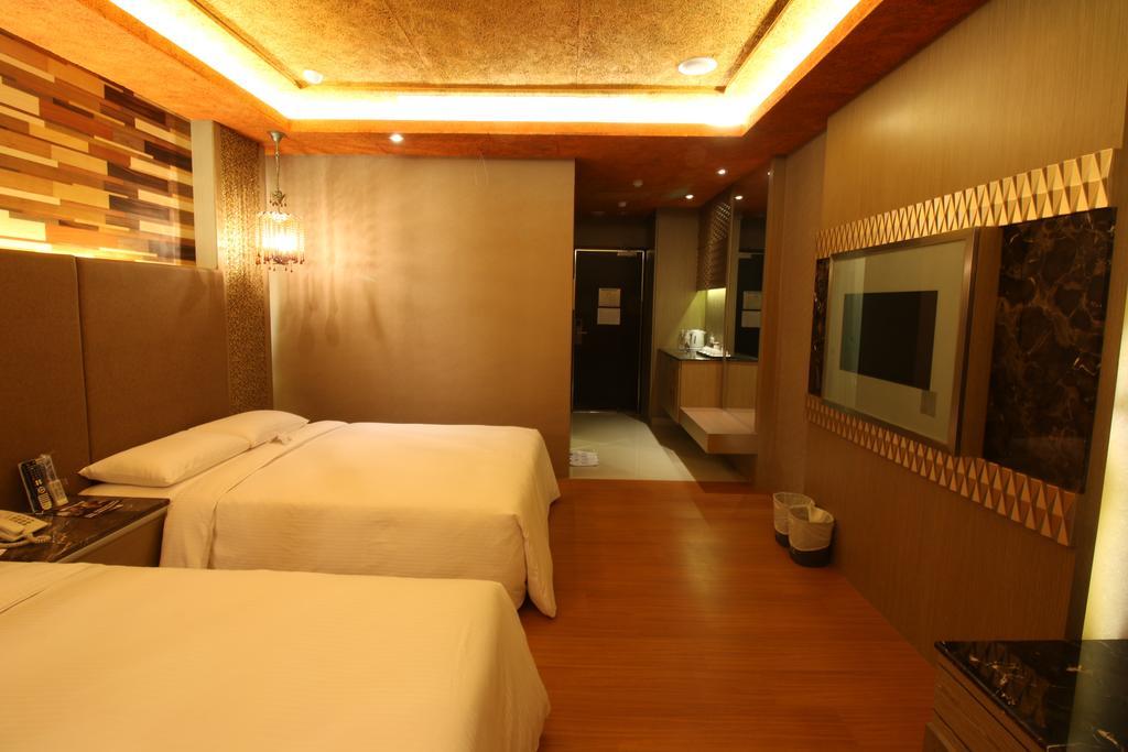 R7 Hotel Гаосюн Экстерьер фото